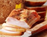 от БУРГАС-ПРАЗНИК НА СЛАНИНАТА И ГРЕЯНАТА РАКИЯ В АПРИЛЦИ