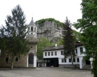 от Пловдив и с. Труд - Дряновски манастир и пещера Бачо Киро