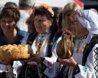 от ВАРНА - КАРНАВАЛ НА ПЛОДОРОДИЕТО