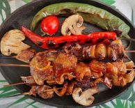 от ПЛОВДИВ и ТРУД - ПРАЗНИК НА СВИНСКИТЕ УШИ В СТАРА ЗАГОРА